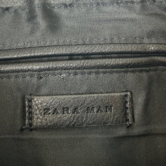 ZARA Men’s Black Messenger Bag – Modern & Functional - Picture 6 of 6